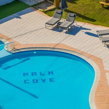 Callinica Hotel 2*