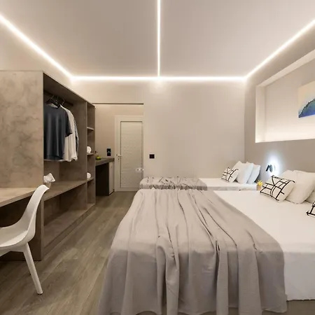 Hotel Callinica 2*
