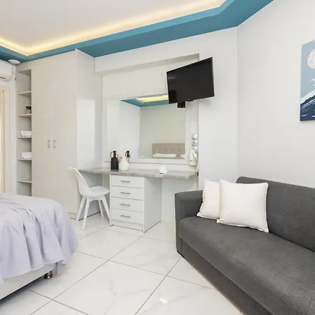 Callinica Hotel 2*